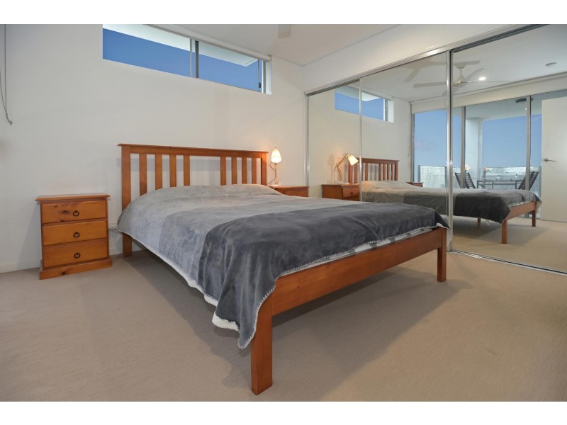 436/33 Lakefront Crescent, Varsity Lakes QLD 4227