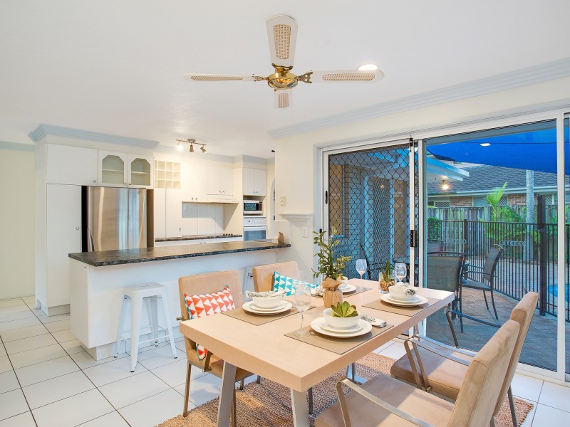 29 Stanford Avenue, Varsity Lakes QLD 4227