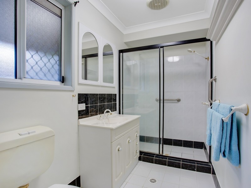 29 Stanford Avenue, Varsity Lakes QLD 4227