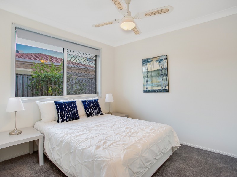 29 Stanford Avenue, Varsity Lakes QLD 4227