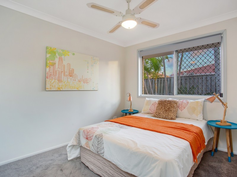 29 Stanford Avenue, Varsity Lakes QLD 4227