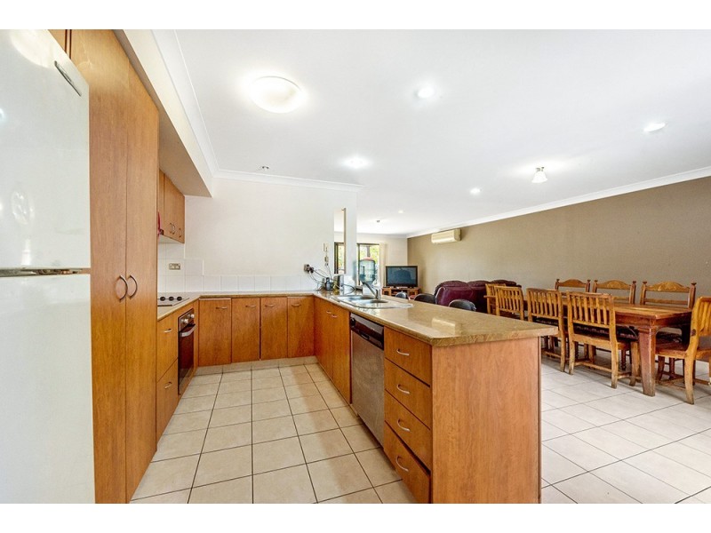 2/302 Christine Avenue, Varsity Lakes QLD 4227