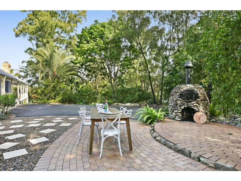 44 Harry Mills Drive, Worongary QLD 4213