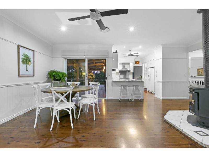 44 Harry Mills Drive, Worongary QLD 4213