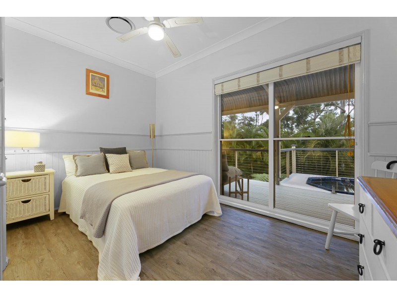 44 Harry Mills Drive, Worongary QLD 4213