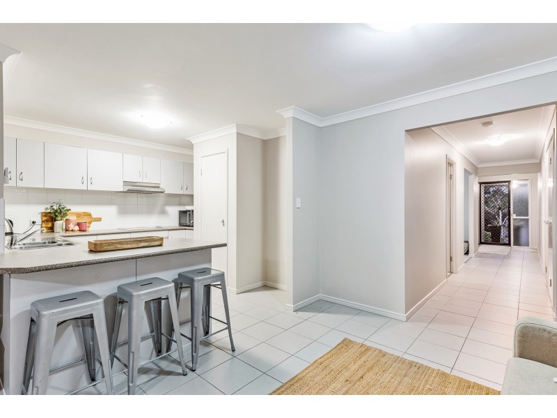 31 Cossington Circuit, Maudsland QLD 4210