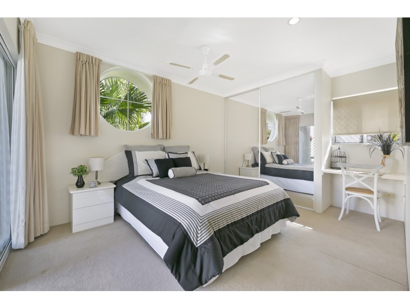 41/24 Ron Penhaligon Way, Robina QLD 4226