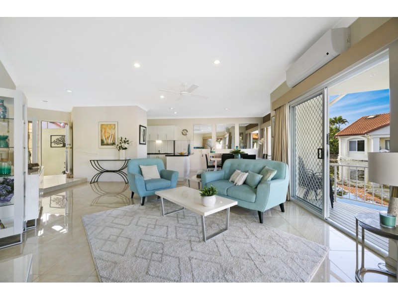 41/24 Ron Penhaligon Way, Robina QLD 4226