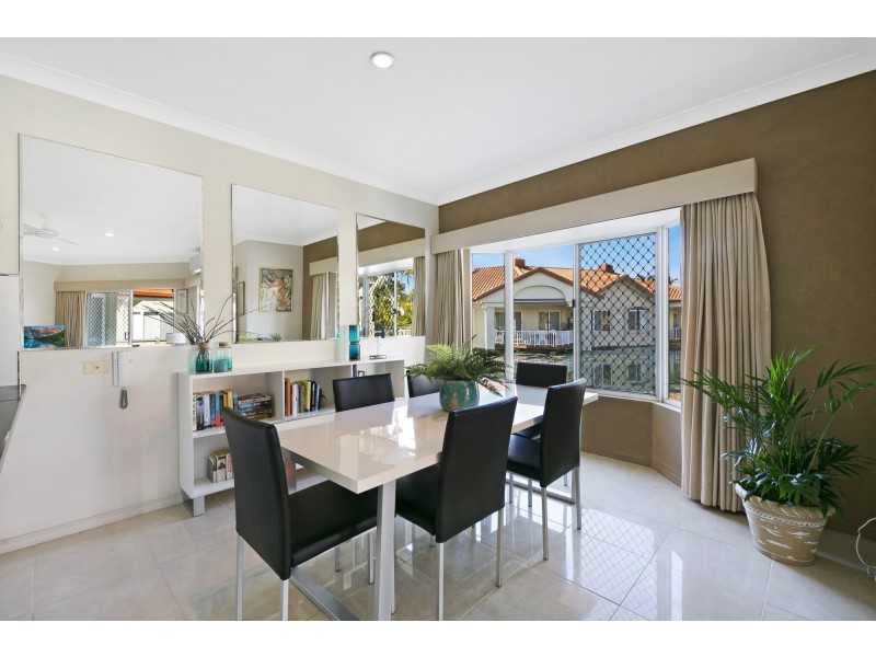 41/24 Ron Penhaligon Way, Robina QLD 4226