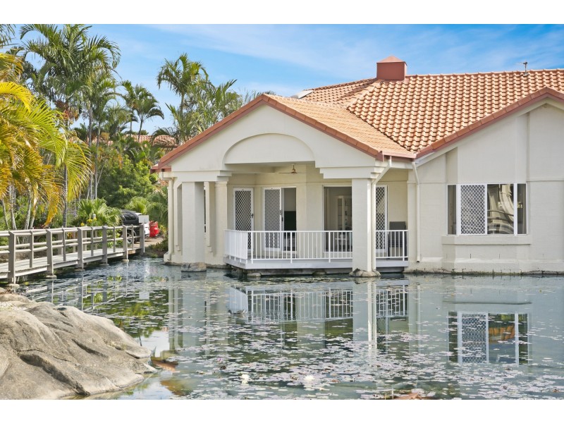 41/24 Ron Penhaligon Way, Robina QLD 4226