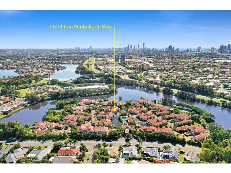 41/24 Ron Penhaligon Way, Robina QLD 4226