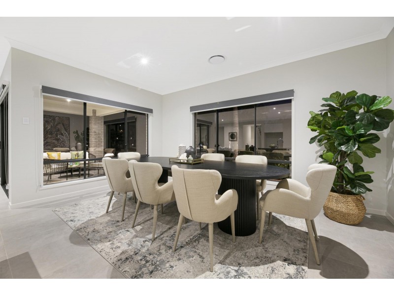 32B Viscount Drive, Tallai QLD 4213