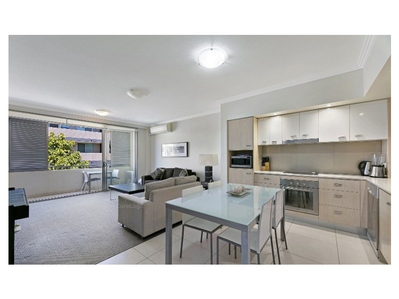 61/228 Varsity Parade, Varsity Lakes QLD 4227