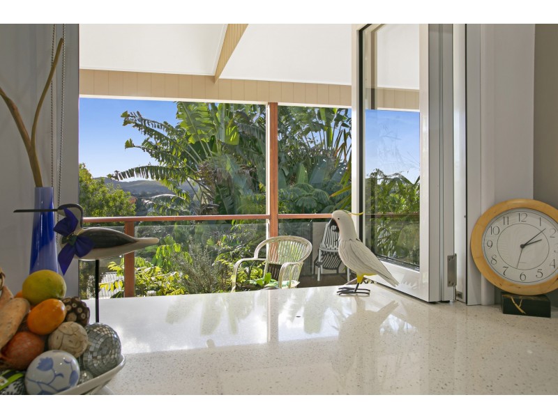 5 Opal Court, Carrara QLD 4211