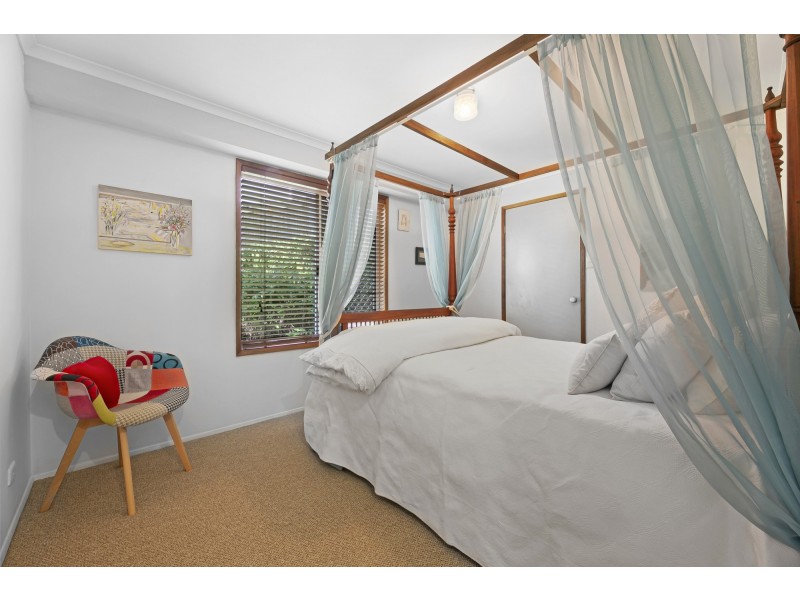 5 Opal Court, Carrara QLD 4211