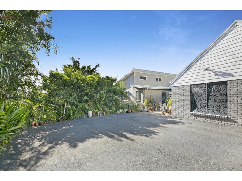 5 Opal Court, Carrara QLD 4211