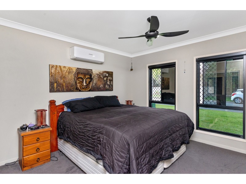 9 Mocha Way, Pimpama QLD 4209