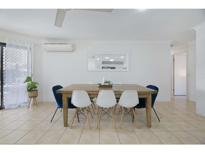 24 Sirec Way, Burleigh Heads QLD 4220