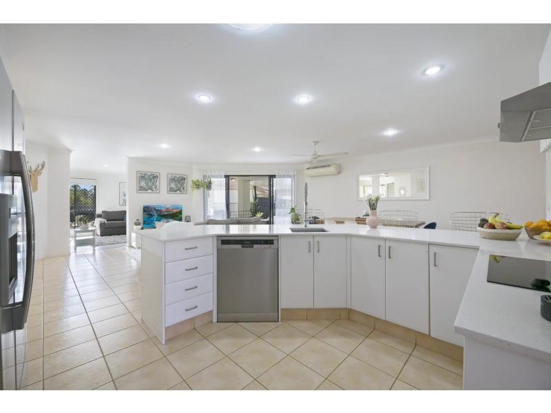 24 Sirec Way, Burleigh Heads QLD 4220