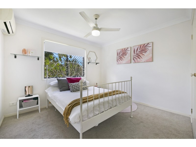 24 Sirec Way, Burleigh Heads QLD 4220