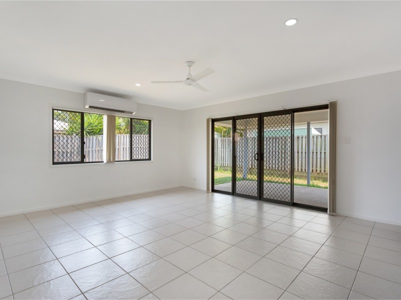 9 Abraheim Court, Mudgeeraba QLD 4213