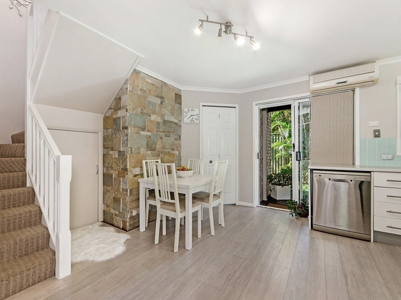 34/42 Murev Way, Carrara QLD 4211