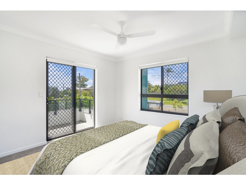 2/23 Minnie Street, Southport QLD 4215