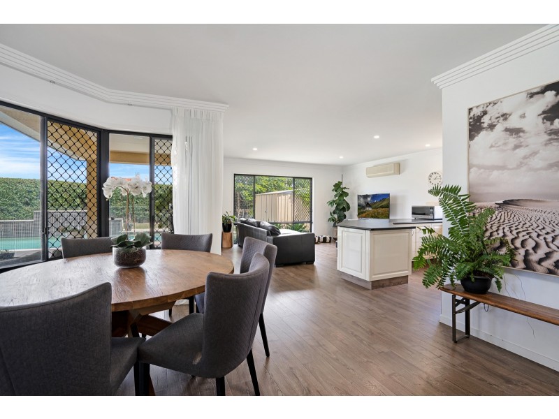 24 Straite Drive, Robina QLD 4226