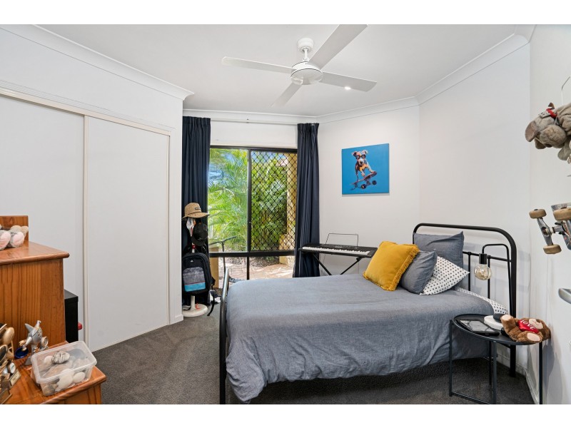 24 Straite Drive, Robina QLD 4226