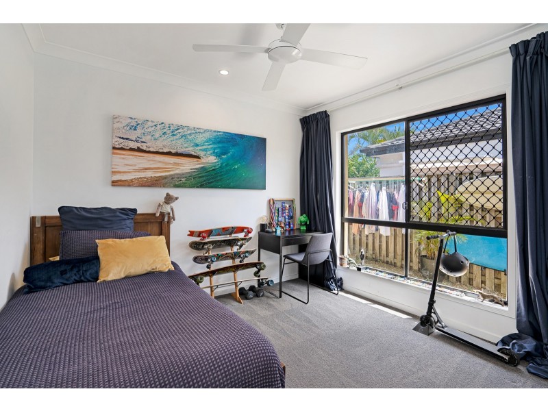 24 Straite Drive, Robina QLD 4226