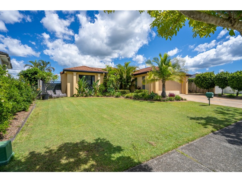 24 Straite Drive, Robina QLD 4226