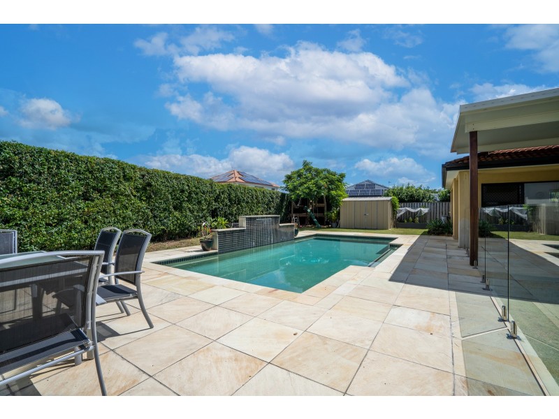 24 Straite Drive, Robina QLD 4226