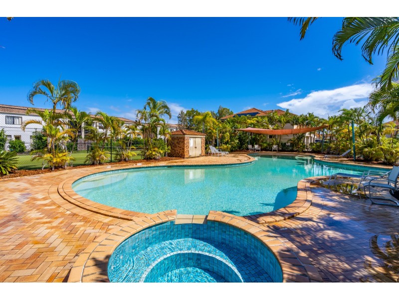 80/21 Regensberg Close, Varsity Lakes QLD 4227