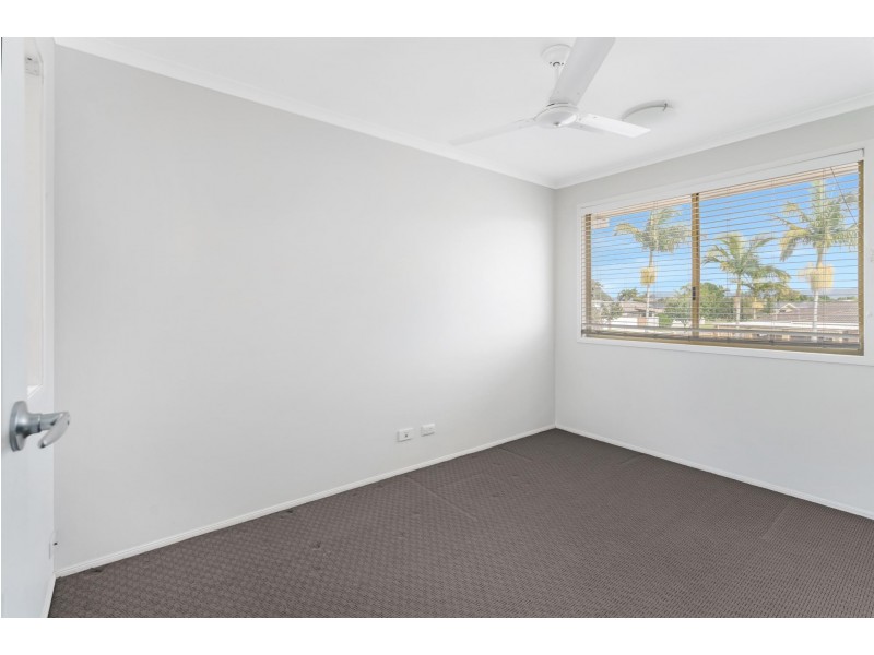 Three Seaspray Street, Paradise Point QLD 4216