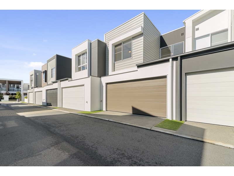 256/2 Bella Avenue, Robina QLD 4226