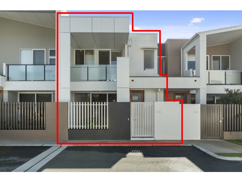 256/2 Bella Avenue, Robina QLD 4226