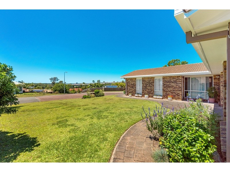 5 Colonsay Crescent, Merrimac QLD 4226