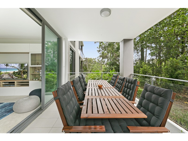 UNIT 112/22-24 Ben Lexcen Drive, Robina QLD 4226