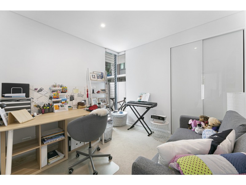 UNIT 112/22-24 Ben Lexcen Drive, Robina QLD 4226