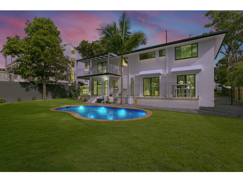 Twenty One Horizon Avenue, Ashmore QLD 4214