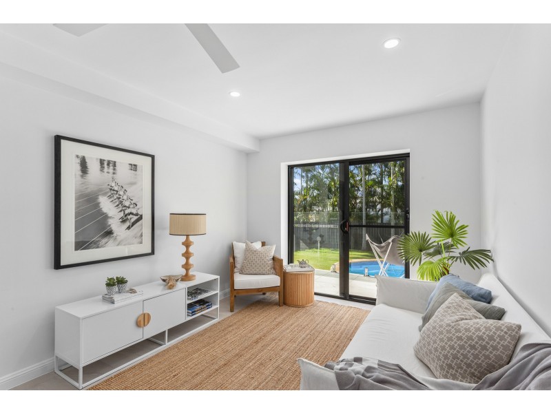 Twenty One Horizon Avenue, Ashmore QLD 4214