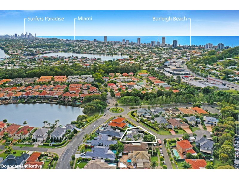3 Mustique Court, Burleigh Waters QLD 4220