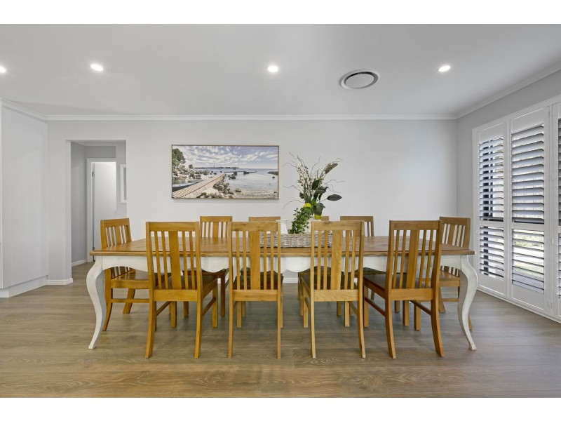 3 Mustique Court, Burleigh Waters QLD 4220