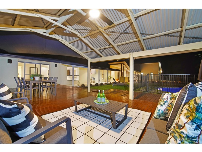 87 Bonogin Road, Bonogin QLD 4213