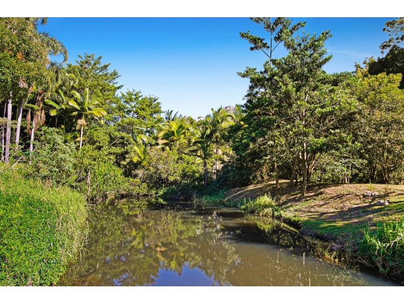 87 Bonogin Road, Bonogin QLD 4213