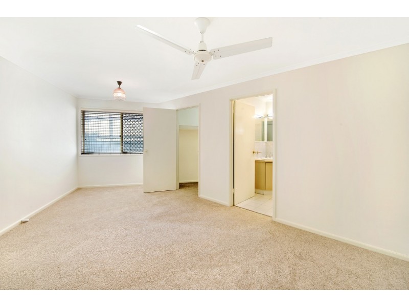 48 Trinity Place, Robina QLD 4226