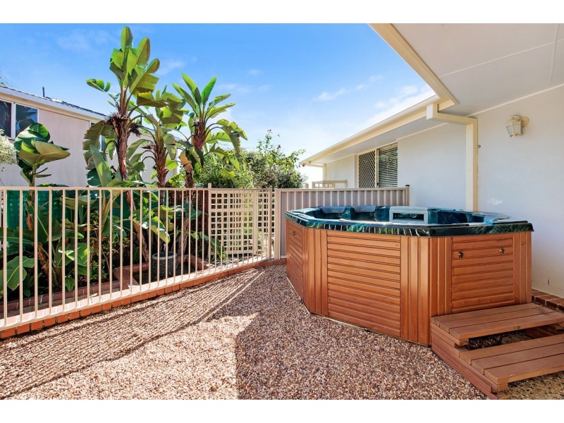 48 Trinity Place, Robina QLD 4226