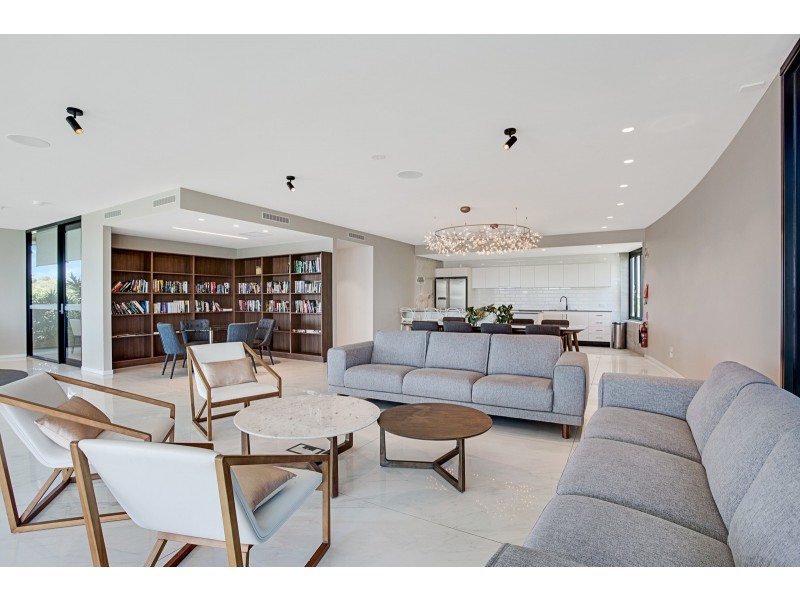 3205/397 Christine Avenue, Varsity Lakes QLD 4227