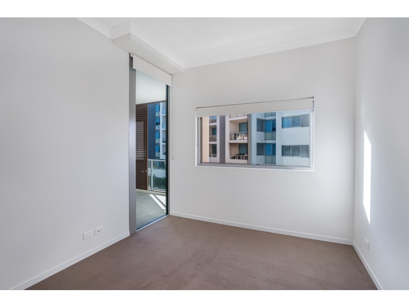 3205/397 Christine Avenue, Varsity Lakes QLD 4227