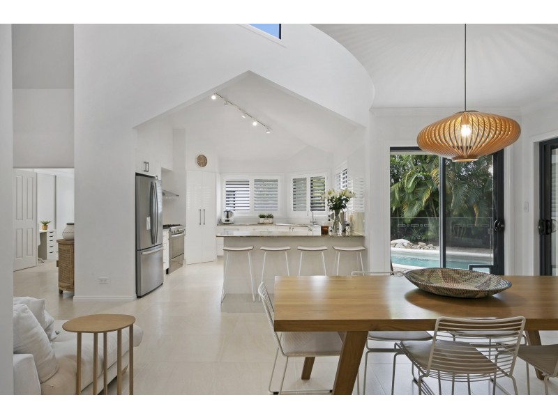 9 Ryder Court, Robina QLD 4226